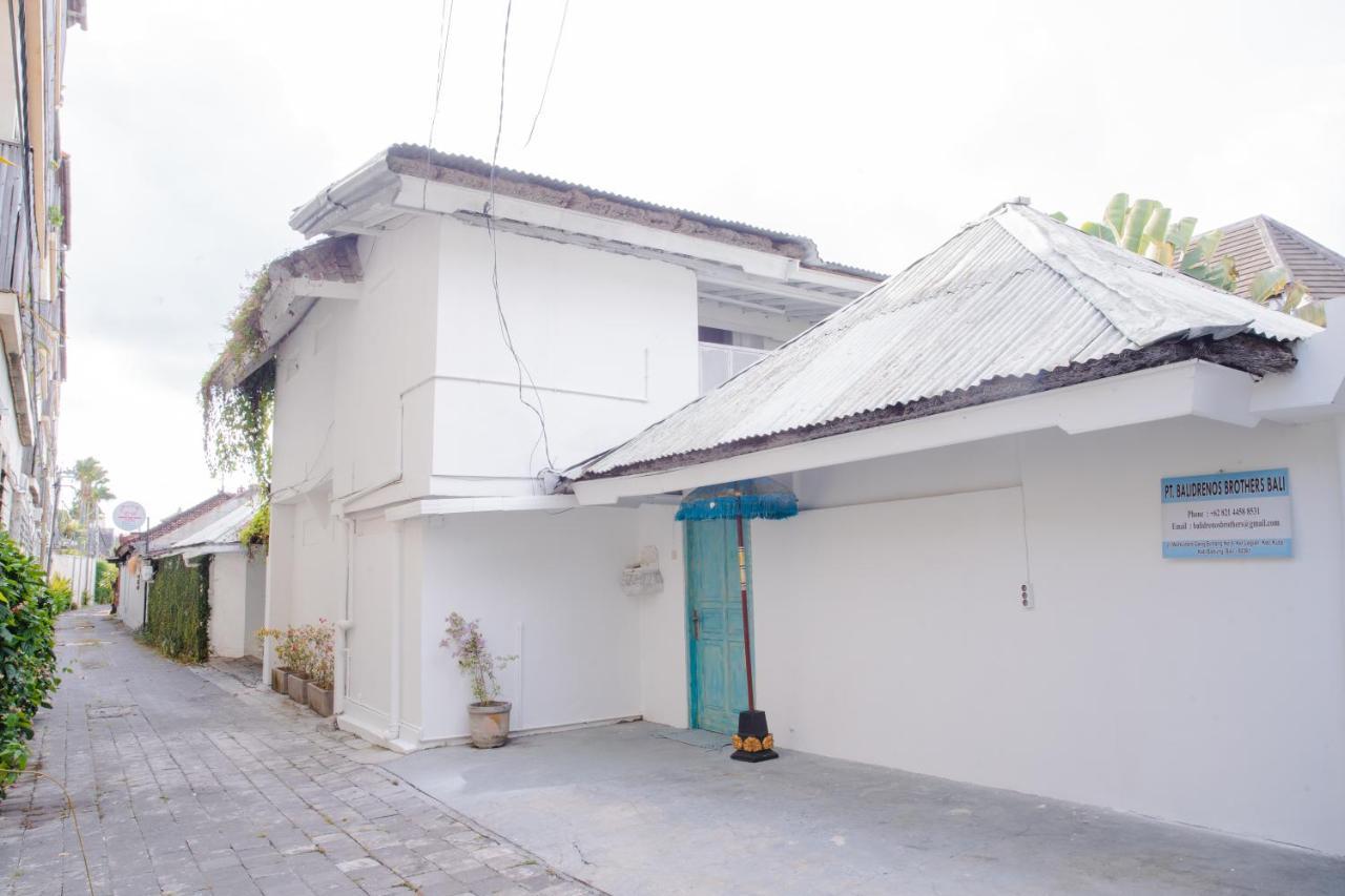 Mara Villa Seminyak Esterno foto