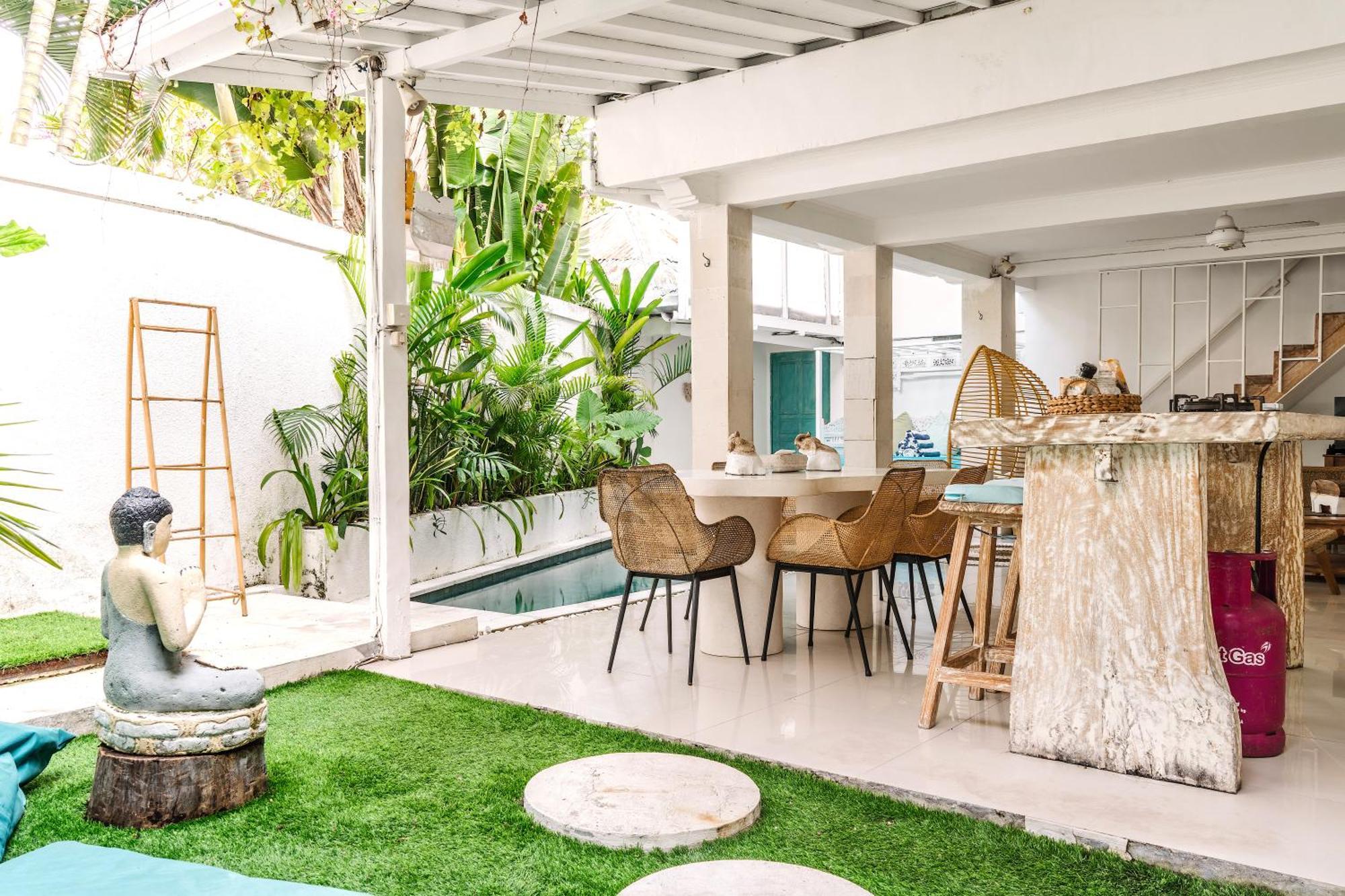 Mara Villa Seminyak Esterno foto